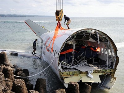 LVI chi trả 4 triệu USD vụ rơi máy bay tại Lào